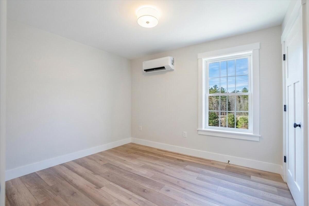 321 Pownal Road Freeport ME 04032