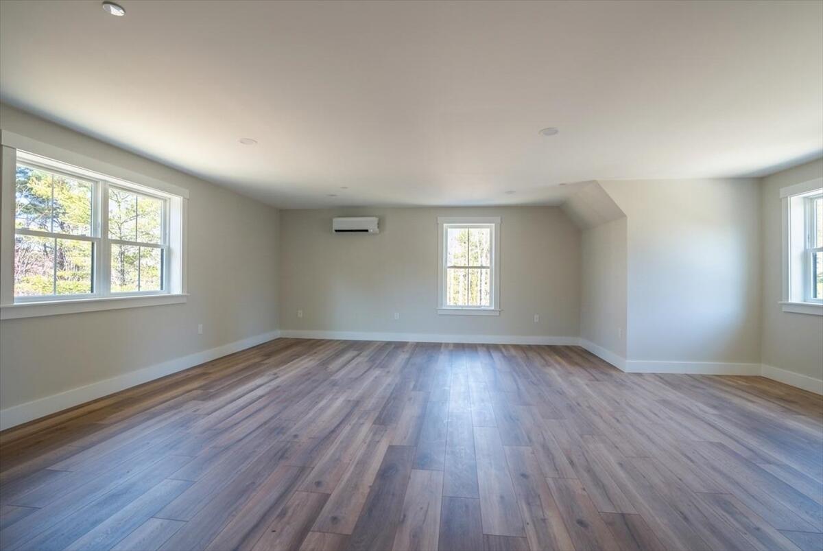 321 Pownal Road Freeport ME 04032