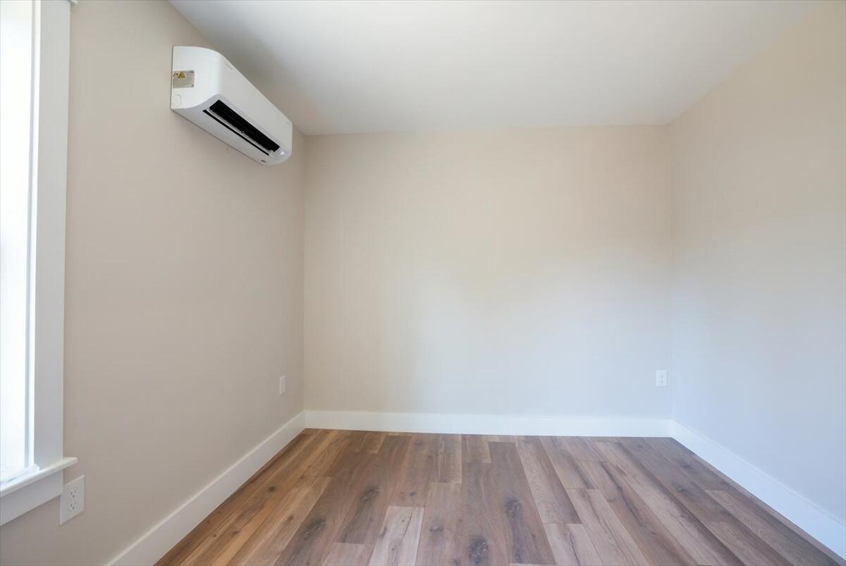 321 Pownal Road Freeport ME 04032