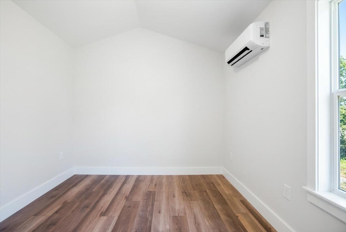 321 Pownal Road Freeport ME 04032