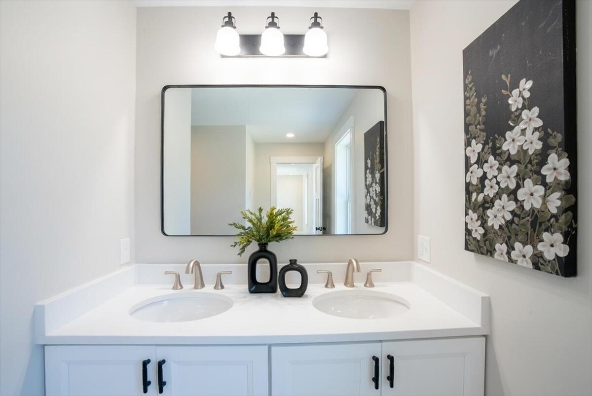 321 Pownal Road Freeport ME 04032