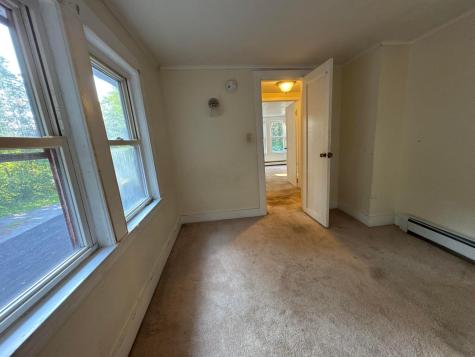 106 S Belfast Avenue Augusta ME 04330