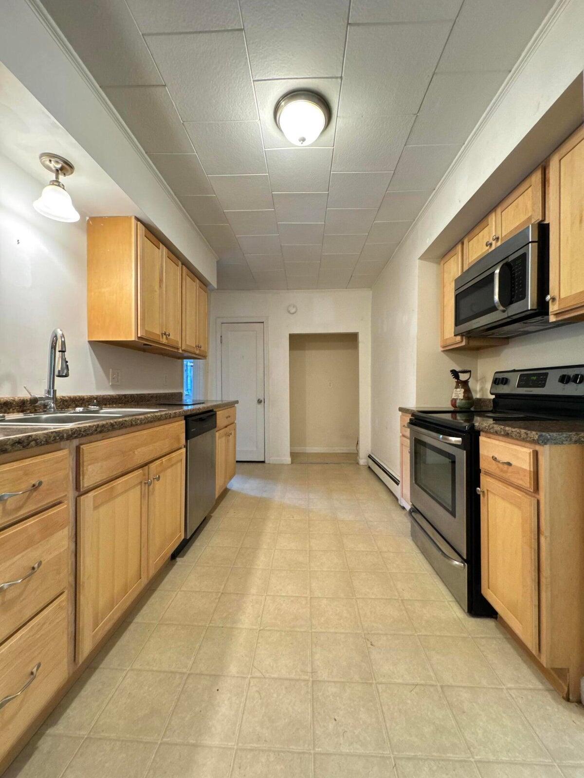 106 S Belfast Avenue Augusta ME 04330