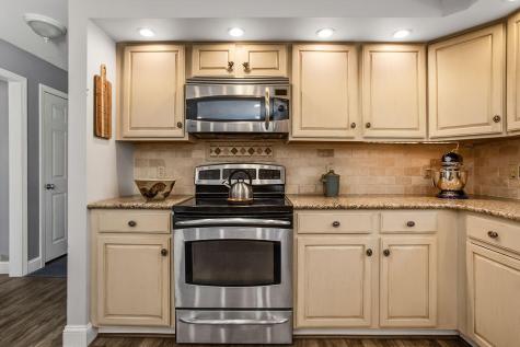 18 Garrison Oaks Drive Kennebunk ME 04043