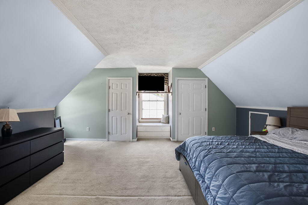 18 Garrison Oaks Drive Kennebunk ME 04043