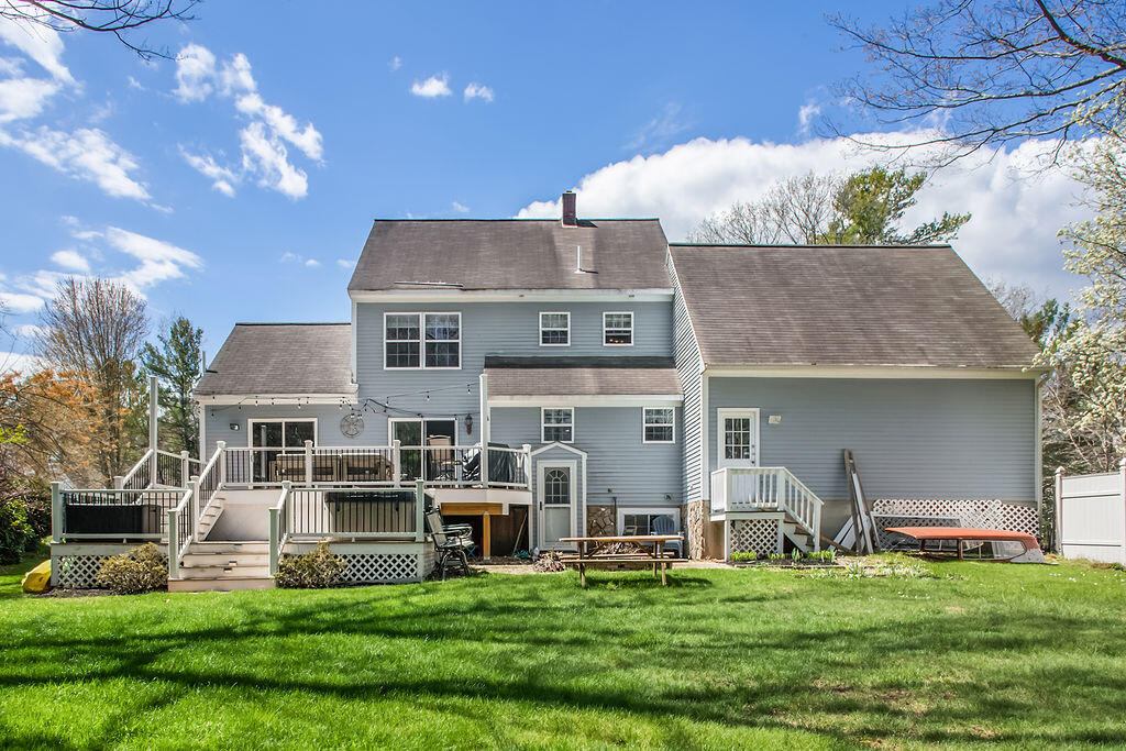 18 Garrison Oaks Drive Kennebunk ME 04043