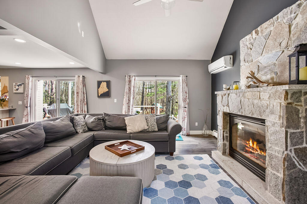 18 Garrison Oaks Drive Kennebunk ME 04043