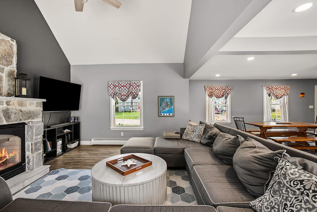 18 Garrison Oaks Drive Kennebunk ME 04043