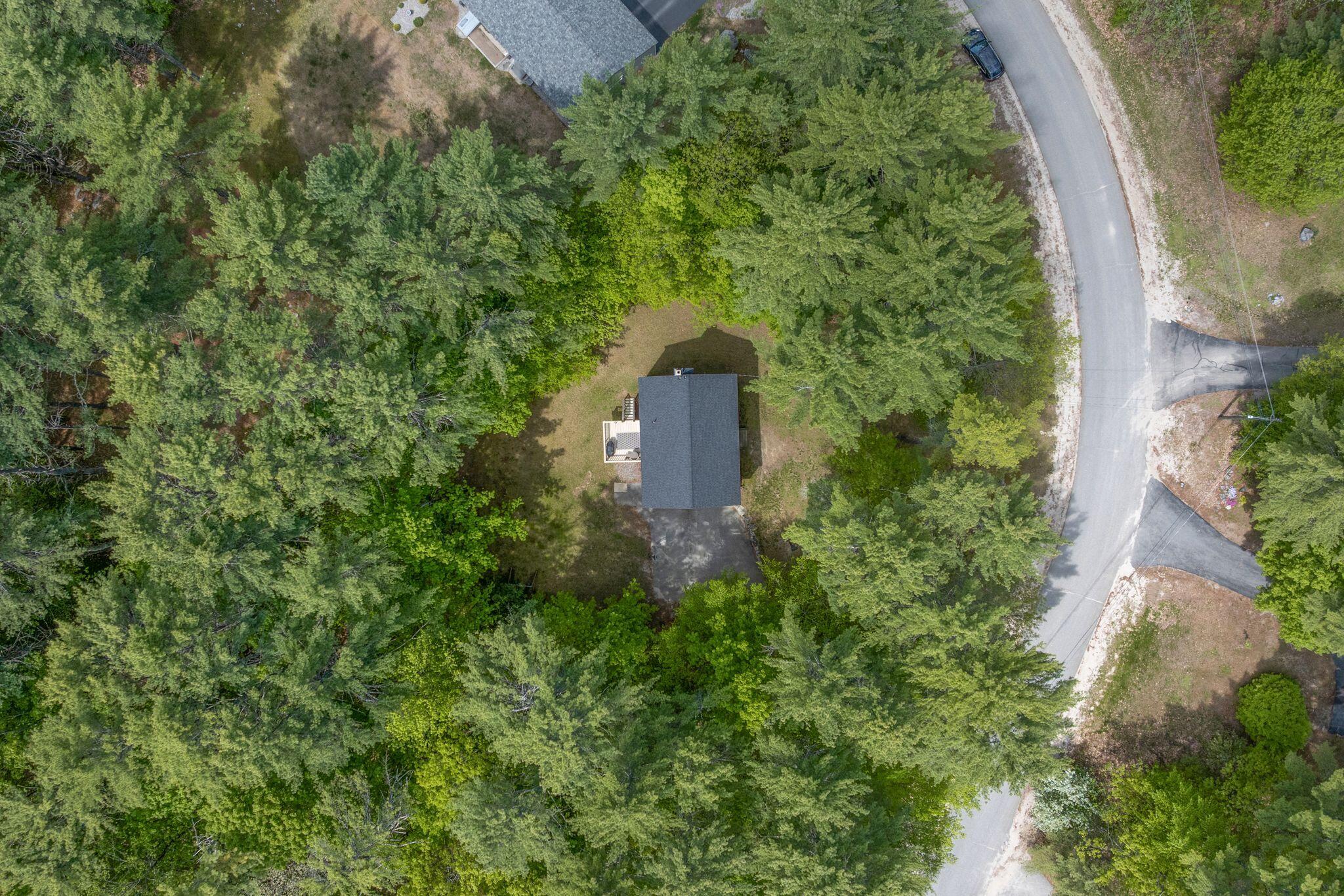 12 Monroe Drive Naples ME 04055