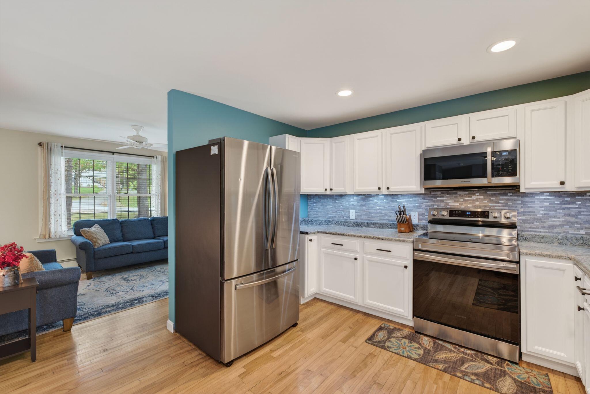 12 Monroe Drive Naples ME 04055