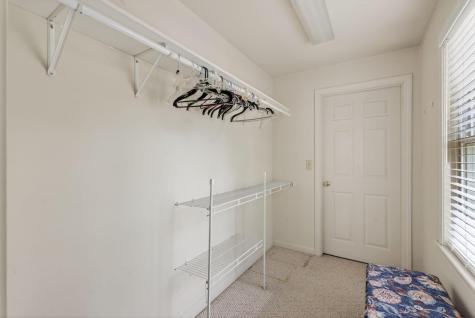 12 Monroe Drive Naples ME 04055