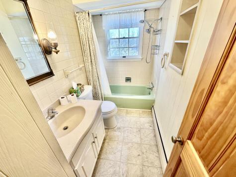 282 W River Road Waterville ME 04901