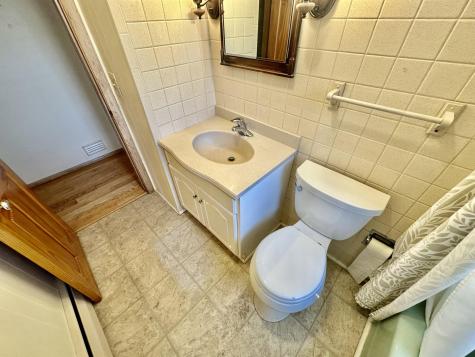 282 W River Road Waterville ME 04901