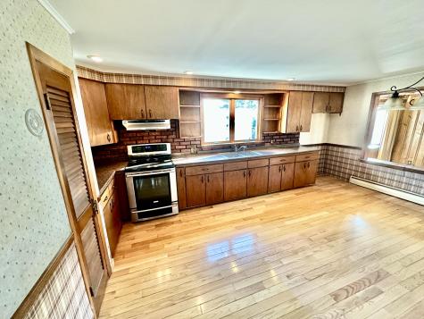 282 W River Road Waterville ME 04901