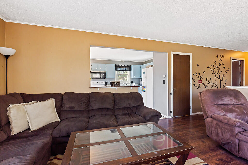 11 Kingman Street Fairfield ME 04937