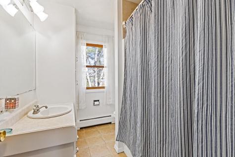 11 Kingman Street Fairfield ME 04937