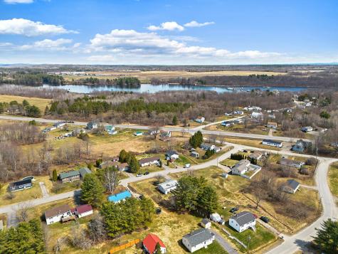 11 Kingman Street Fairfield ME 04937