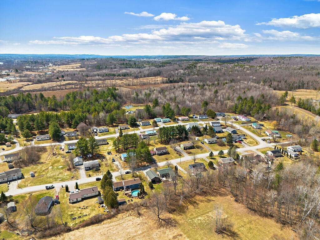 11 Kingman Street Fairfield ME 04937