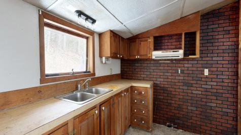 2408 U.s. 2 Hanover ME 04276