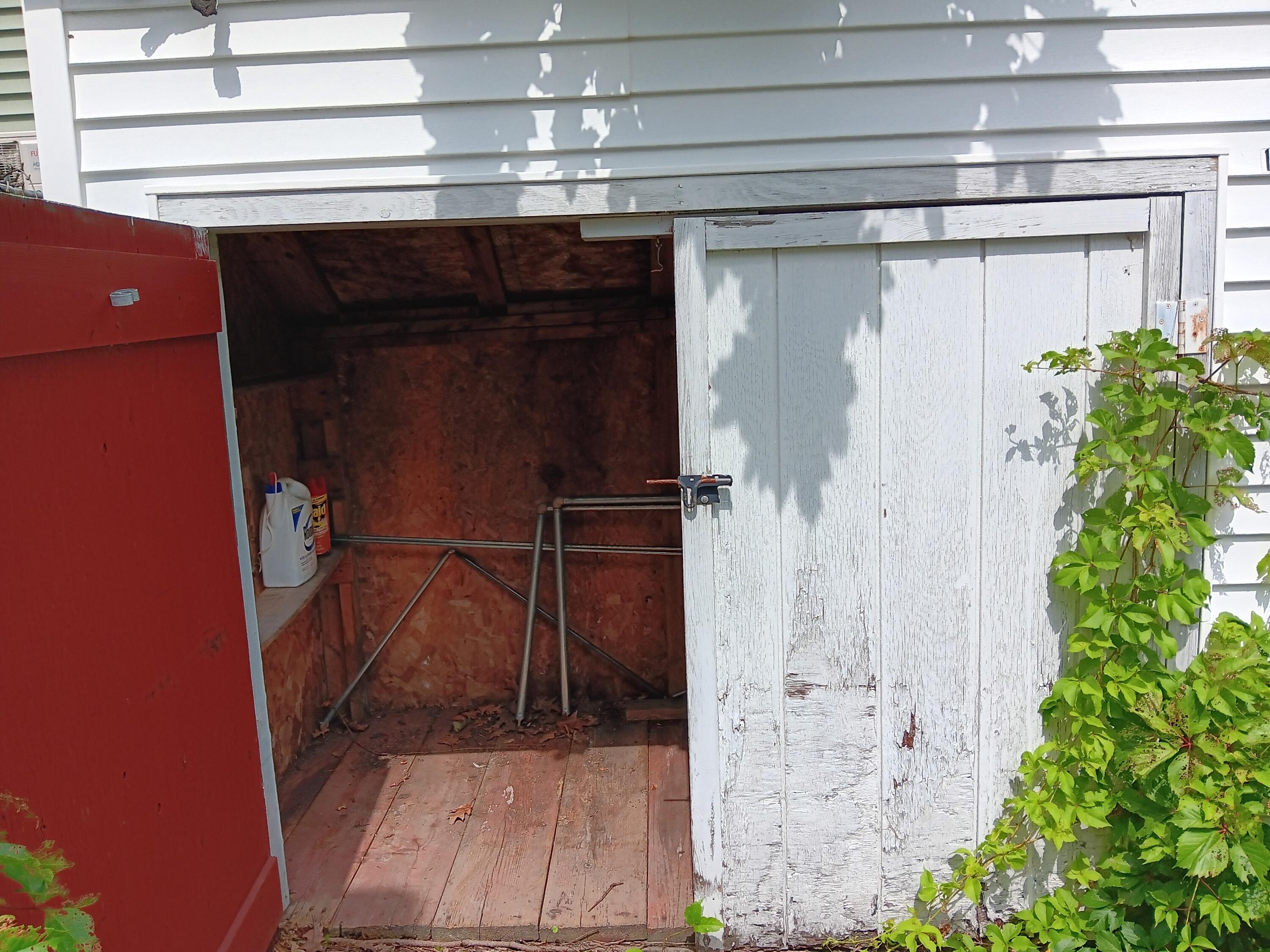 131 Maine Avenue Millinocket ME 04462