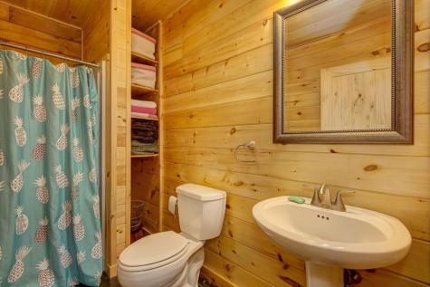 614-a Oceanville Road Stonington ME 04681