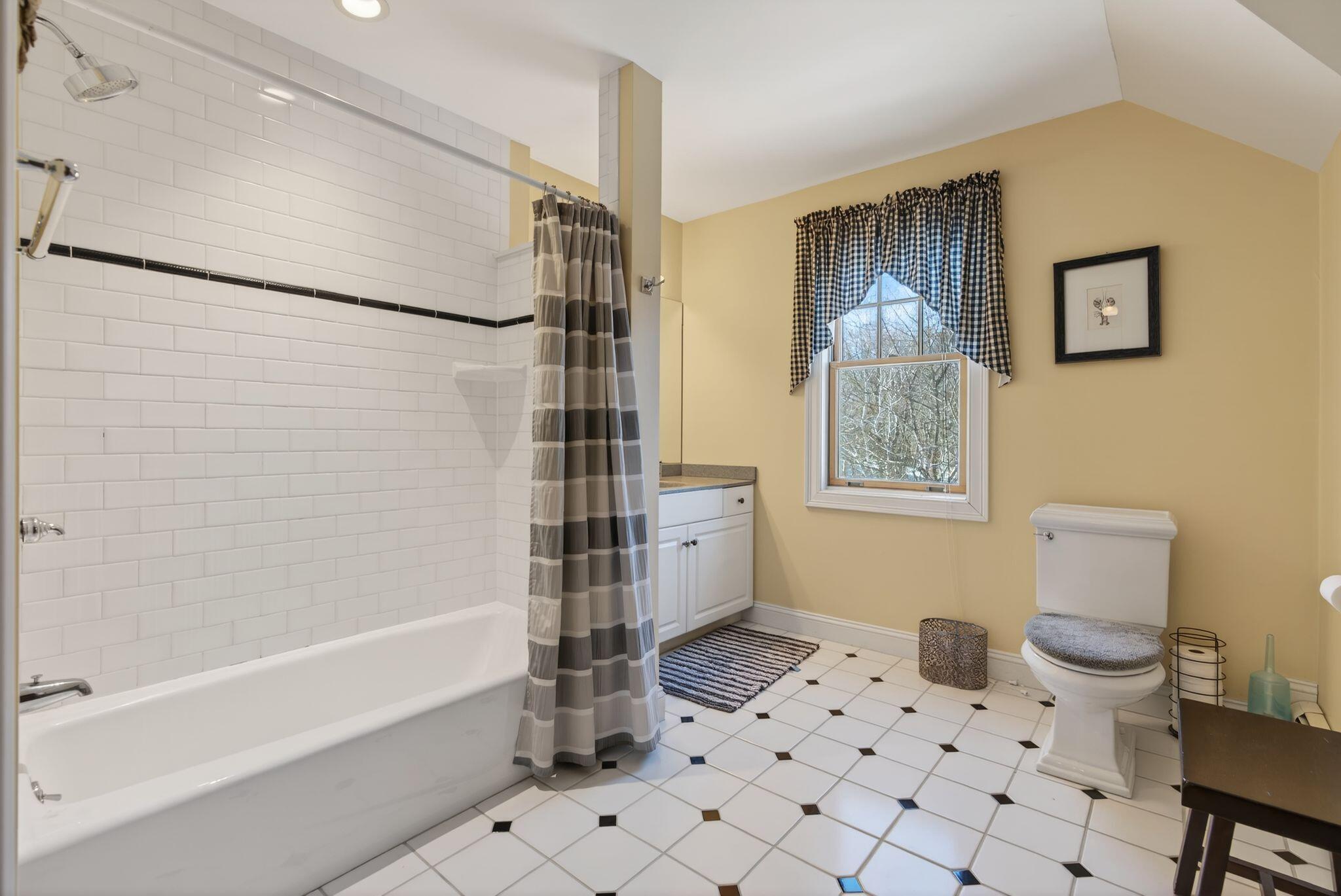 124 Granite Point Road Biddeford ME 04005