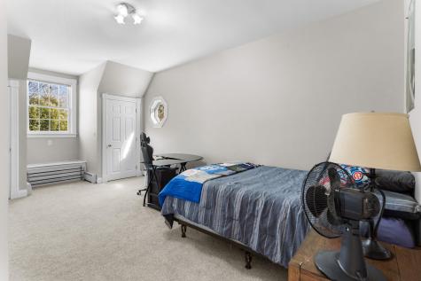 121 Clover Lane Brewer ME 04412