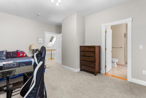 121 Clover Lane Brewer ME 04412