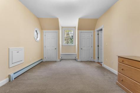 121 Clover Lane Brewer ME 04412