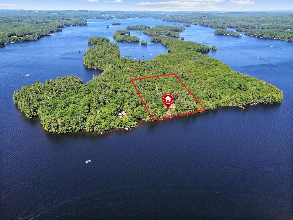 8 Horseshoe Island Winthrop ME 04364