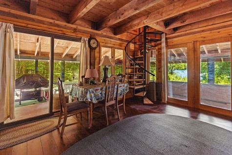 8 Horseshoe Island Winthrop ME 04364