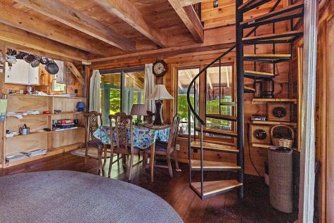 8 Horseshoe Island Winthrop ME 04364