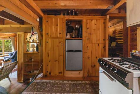 8 Horseshoe Island Winthrop ME 04364