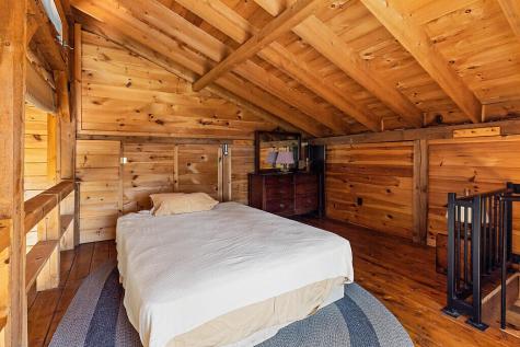 8 Horseshoe Island Winthrop ME 04364