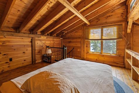 8 Horseshoe Island Winthrop ME 04364