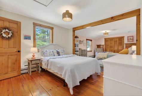 521 Mayall Road New Gloucester ME 04260