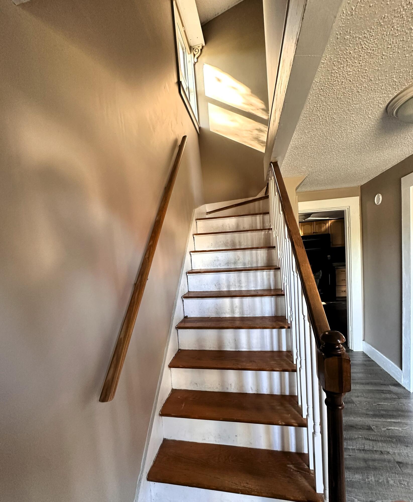 139 Chamberlain Street Brewer ME 04412