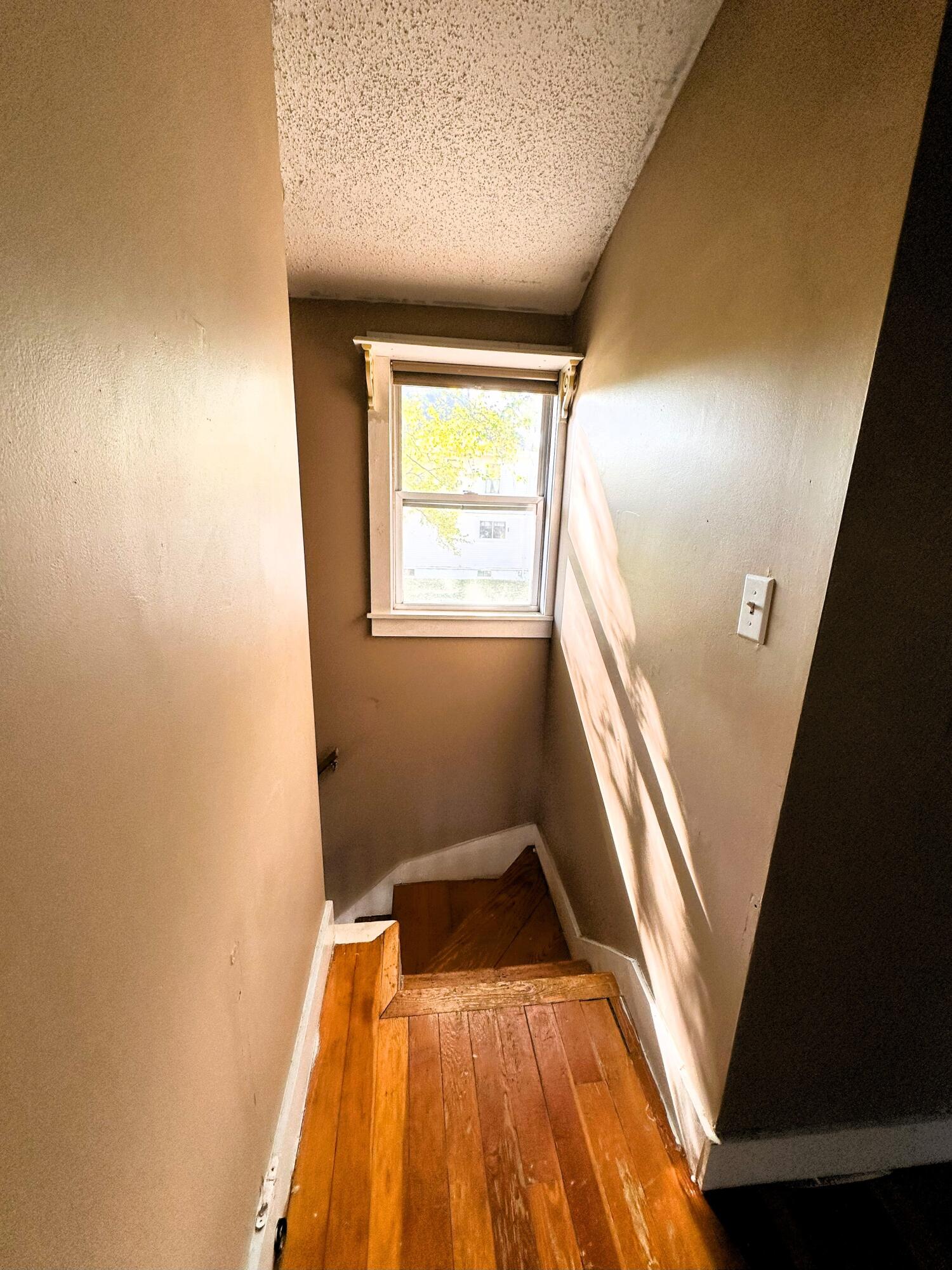 139 Chamberlain Street Brewer ME 04412