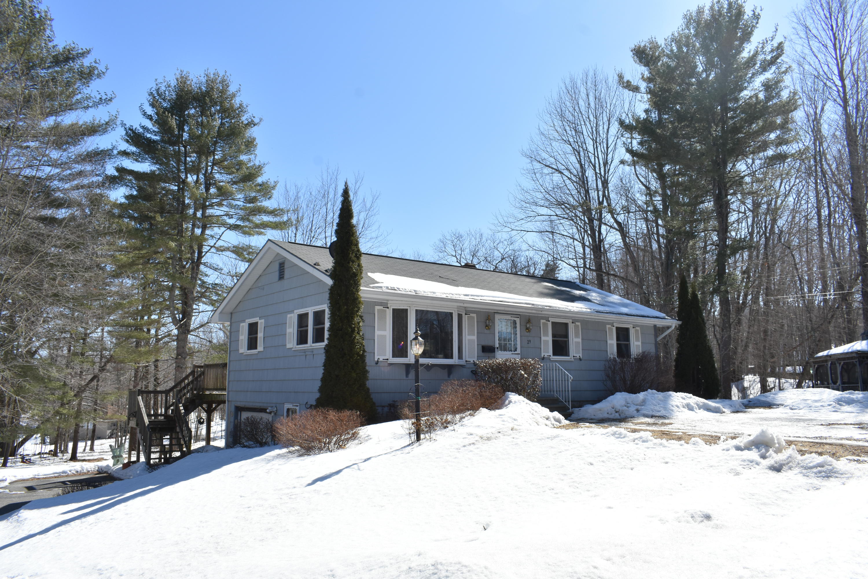 29 Conway Street Sabattus ME 04280