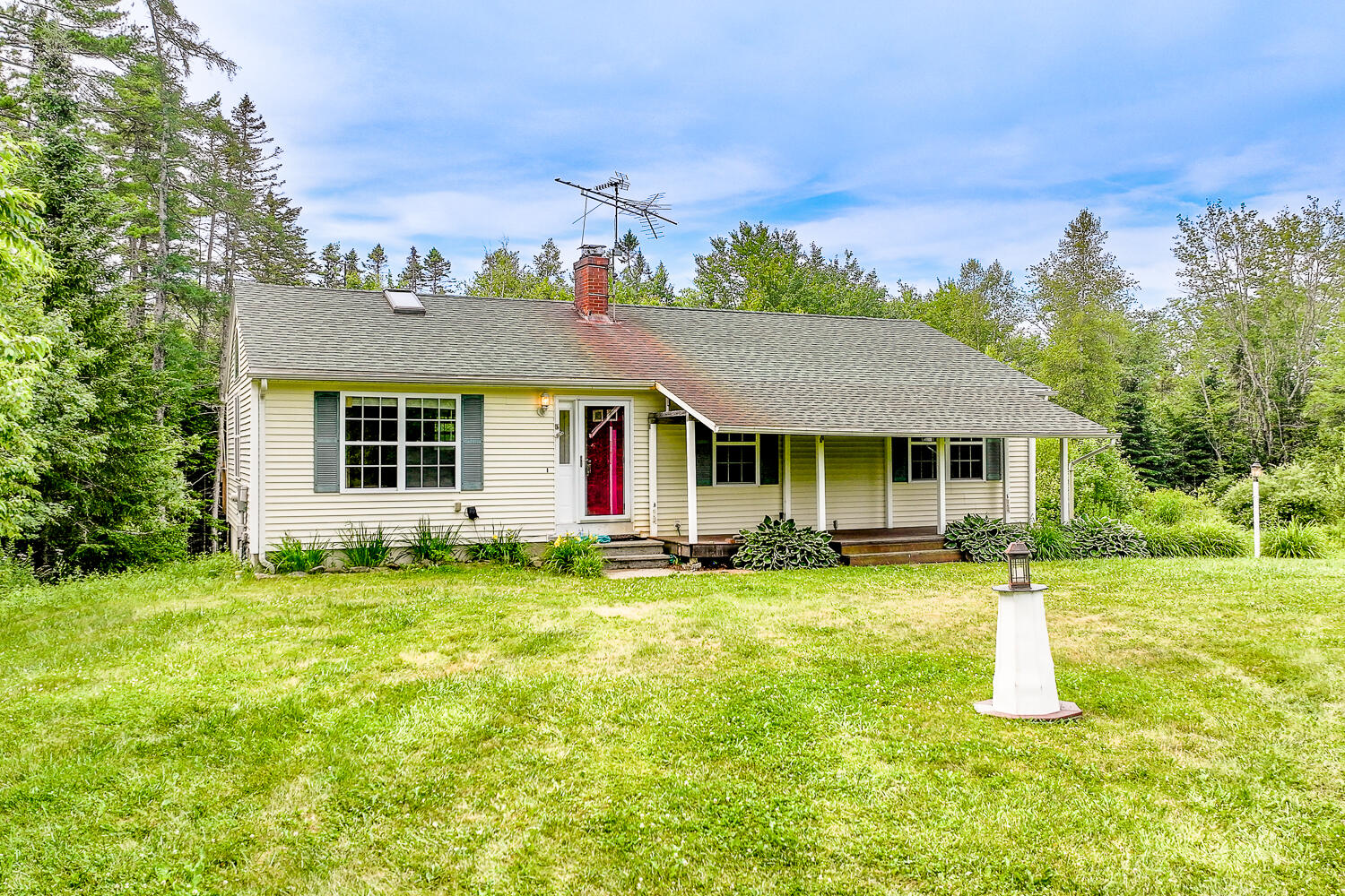421 Cushing Road Cushing ME 04563
