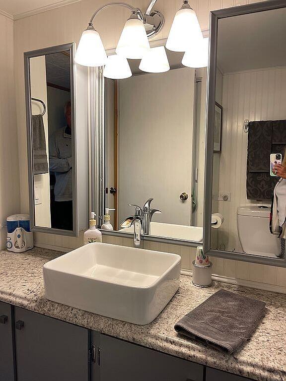 6 Dale Avenue Naples ME 04055