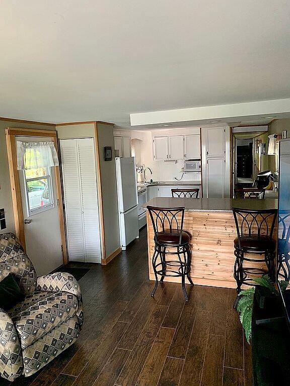 6 Dale Avenue Naples ME 04055