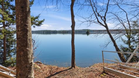 43 Hoyt Drive Monmouth ME 04259