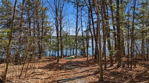 43 Hoyt Drive Monmouth ME 04259