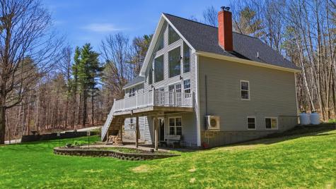 43 Hoyt Drive Monmouth ME 04259