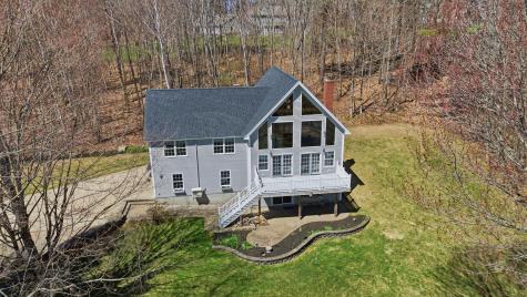 43 Hoyt Drive Monmouth ME 04259