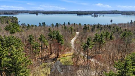 43 Hoyt Drive Monmouth ME 04259