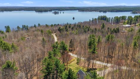 43 Hoyt Drive Monmouth ME 04259