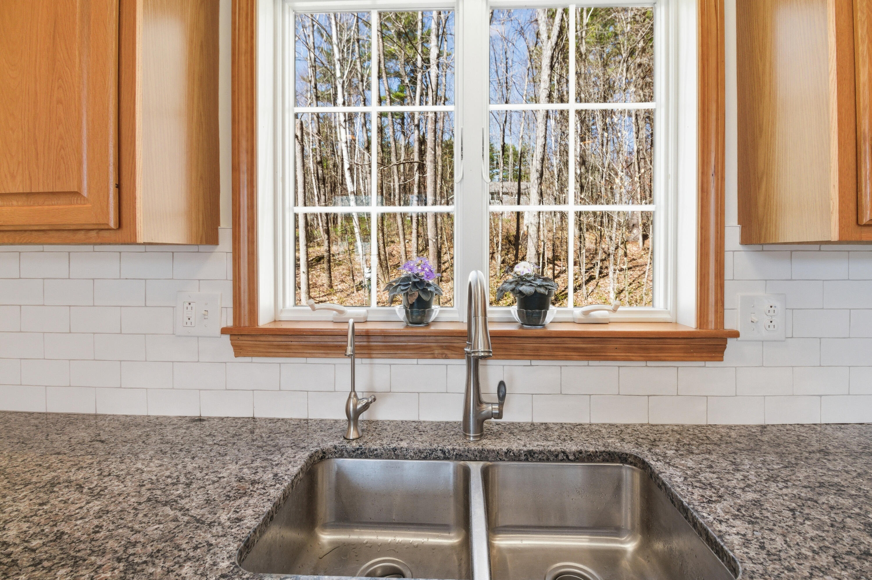 43 Hoyt Drive Monmouth ME 04259