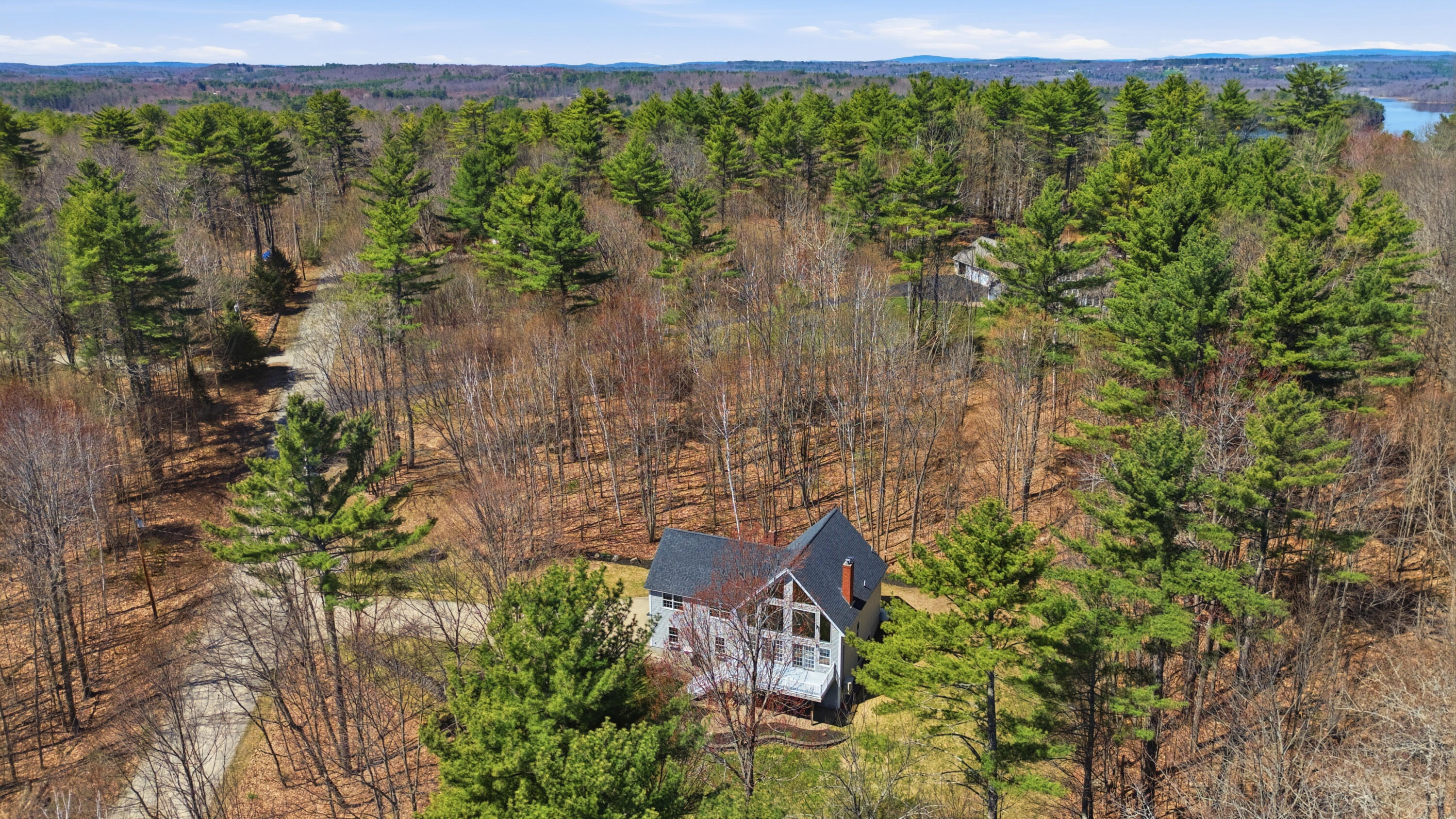 43 Hoyt Drive Monmouth ME 04259